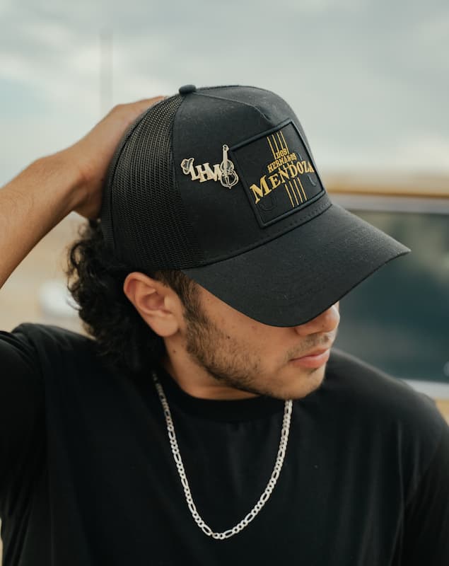 Gorra Los Hermanos Mendoza
